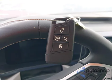 2023 Volkswagen Taos 1.5T Se из США, поврежденный, VIN 3VVNX7B23PM302514